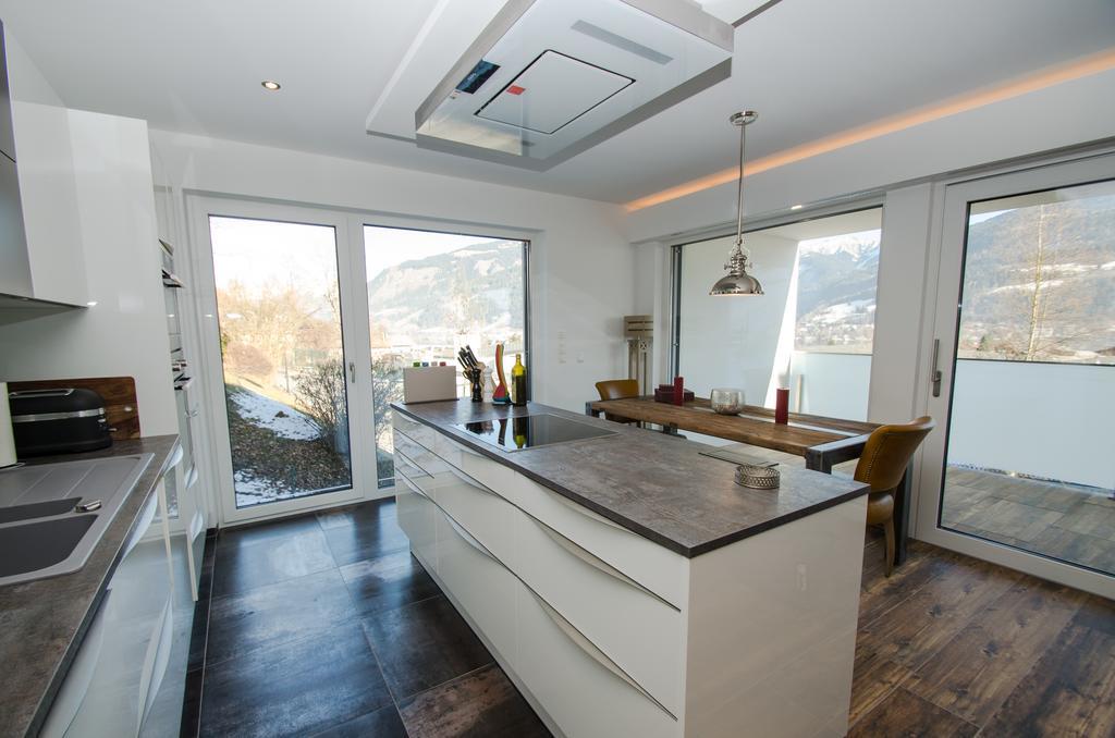 Superb Alpine Lodges By All In One Apartments Zell am See Exterior foto