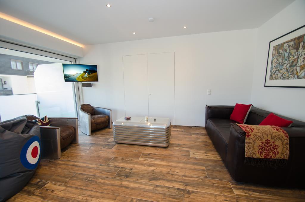 Superb Alpine Lodges By All In One Apartments Zell am See Exterior foto
